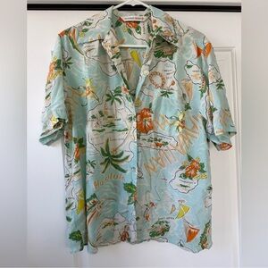 Vintage Victoria’s Secret 100% Silk Novelty Print Hawaiian Button Down Size M